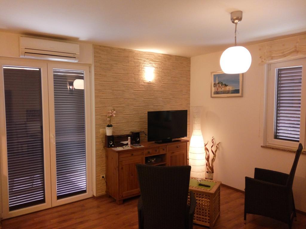 Apartment Asparagus โรวินสโก เซโล ภายนอก รูปภาพ